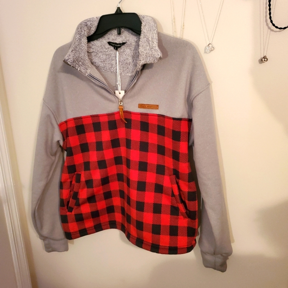 Plaid Pullover with fur collar